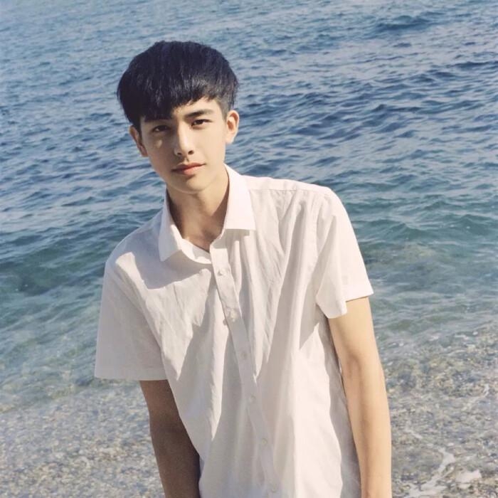 啊巴啊巴的第一张照片--遵义相亲服务中心