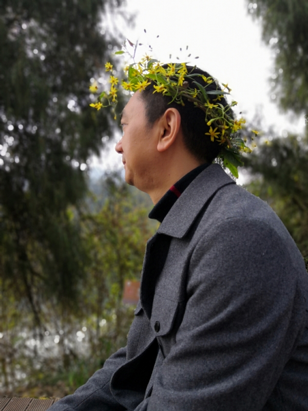 小白杨的第一张照片--遵义相亲服务中心