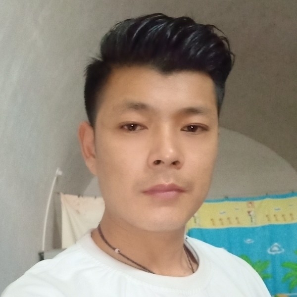 啊锋的第一张照片--遵义相亲服务中心
