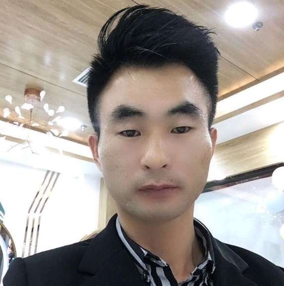 情系半生的第一张照片--遵义相亲服务中心