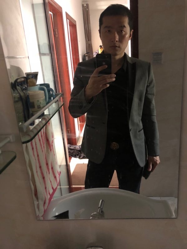 小平哥的第一张照片--遵义相亲服务中心