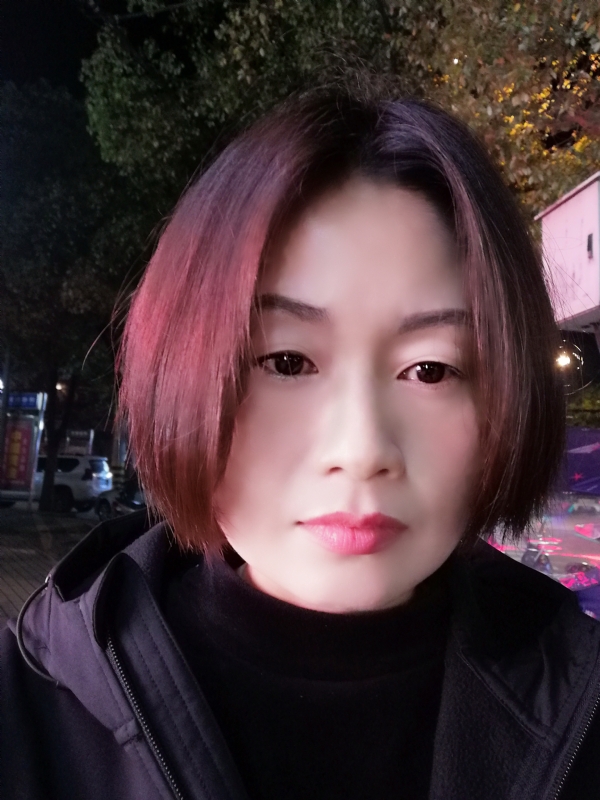 风中百合的第一张照片--遵义相亲服务中心