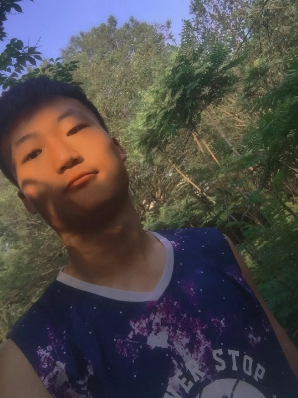 夏日的第一张照片--遵义相亲服务中心