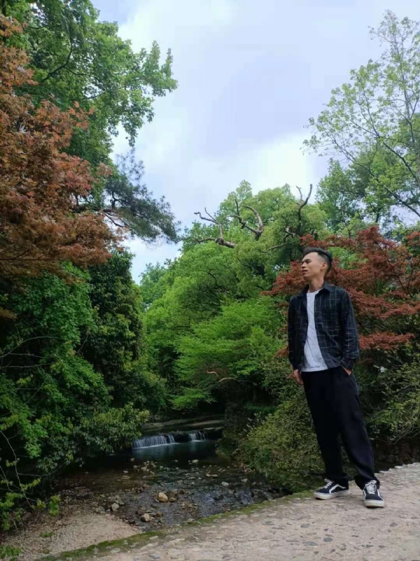 小白的第一张照片--遵义相亲服务中心