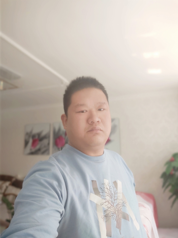 别无选择的第一张照片--遵义相亲服务中心