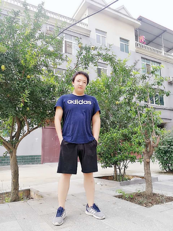 小宇的第一张照片--遵义相亲服务中心