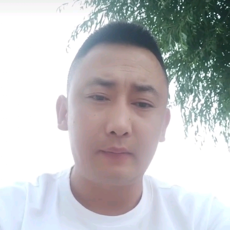 潇洒的第一张照片--遵义相亲服务中心