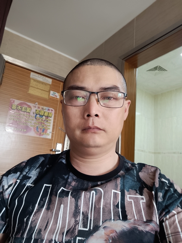 心梦无痕的第一张照片--遵义相亲服务中心