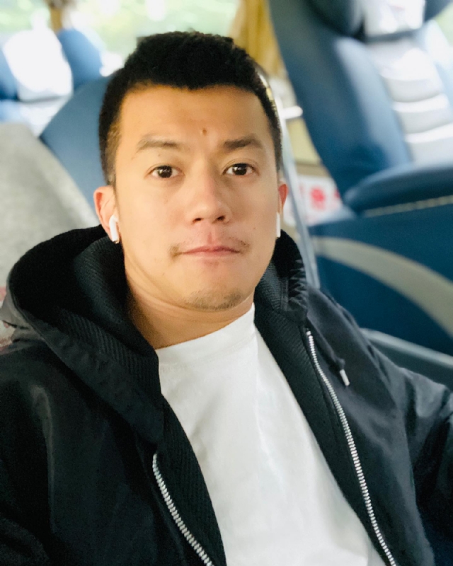 陈赫的第一张照片--遵义相亲服务中心