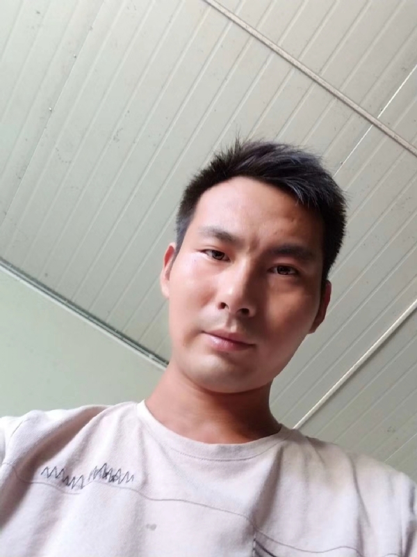 快乐肥宅水的第一张照片--遵义相亲服务中心