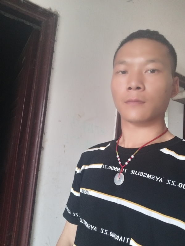 爱，请深爱的第一张照片--遵义相亲服务中心