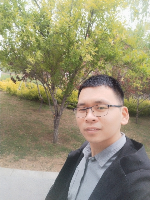 凌晨三点三分的第四张照片--遵义相亲服务中心