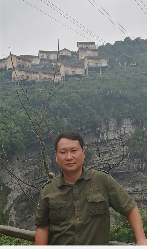迷彩人生的第一张照片--遵义相亲服务中心