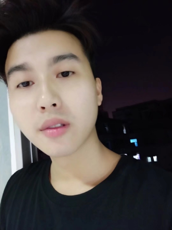 皮特王的第二张照片--遵义相亲服务中心