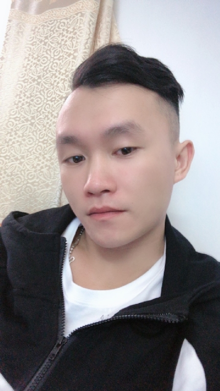 士多啤梨的第一张照片--遵义相亲服务中心