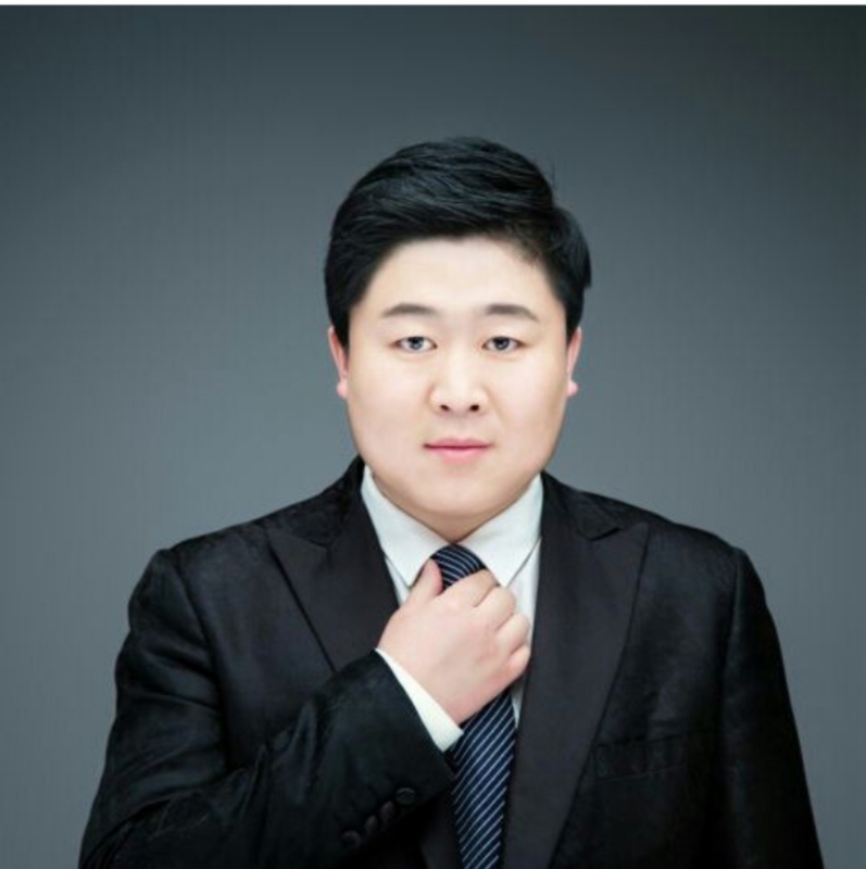 迷途小书童的第一张照片--遵义相亲服务中心