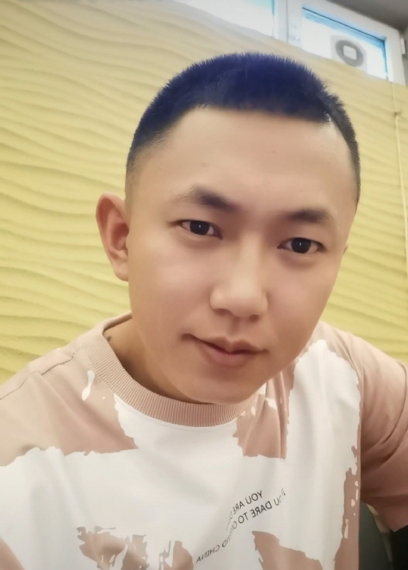 爱意随风起的第一张照片--遵义相亲服务中心