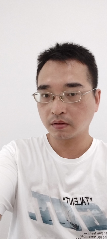 辉哥的第一张照片--遵义相亲服务中心