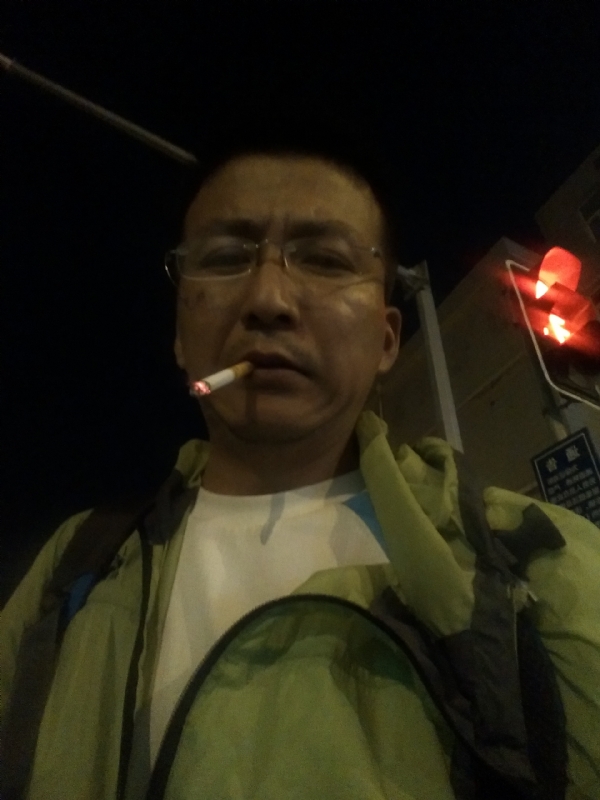 认真的生活的第一张照片--遵义相亲服务中心