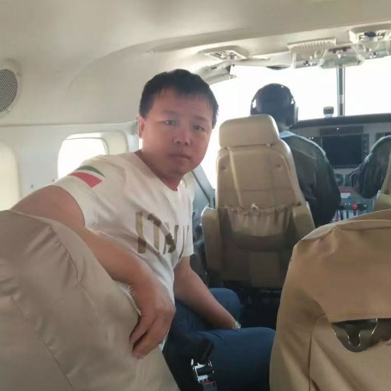 随风飘零的第三张照片--遵义相亲服务中心