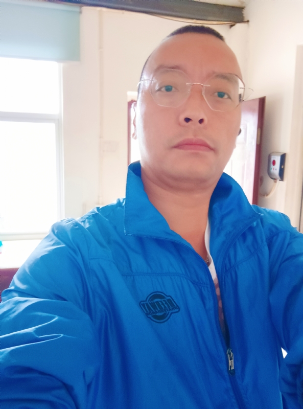 通海混混的第一张照片--遵义相亲服务中心