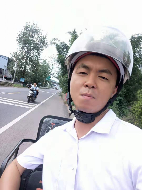 紧张死了的第一张照片--遵义相亲服务中心
