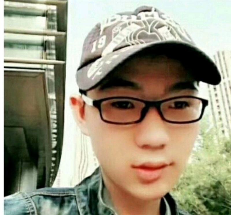 小霪虫的第三张照片--遵义相亲服务中心