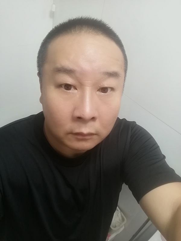 一束光的第一张照片--遵义相亲服务中心