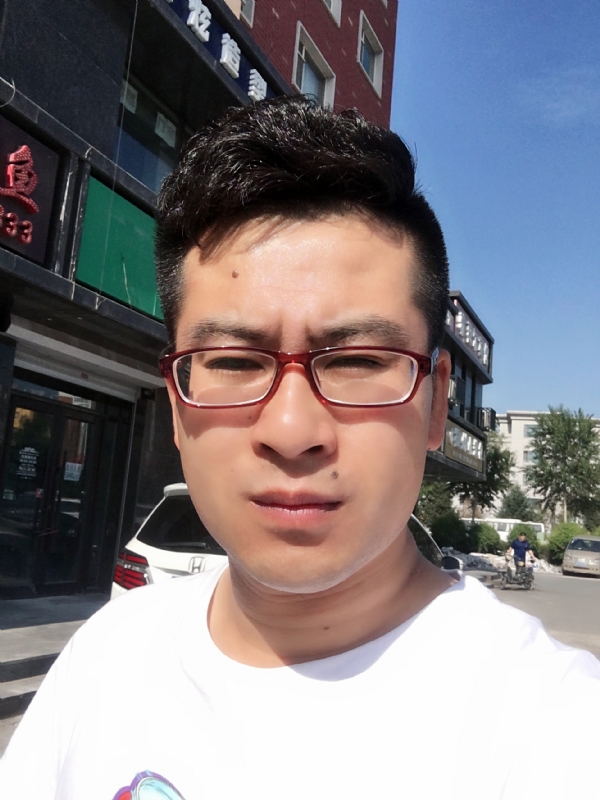 AA首席的第一张照片--遵义相亲服务中心