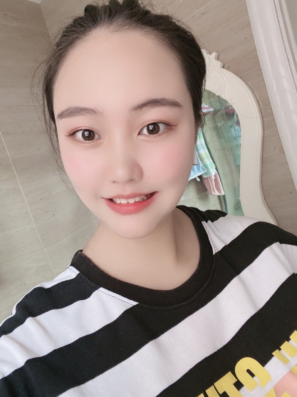 灵儿的第二张照片--遵义相亲服务中心