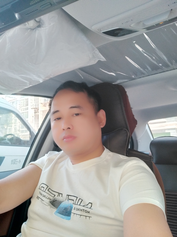 有你就好的第七张照片--遵义相亲服务中心