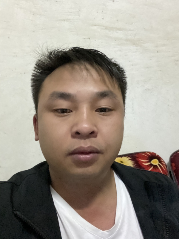 啊呜的第一张照片--遵义相亲服务中心