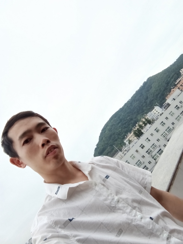 会飞的鱼的第一张照片--遵义相亲服务中心