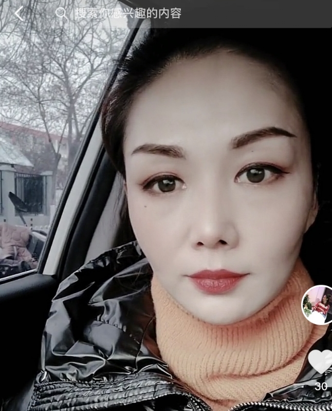 蔷薇的第一张照片--遵义相亲服务中心