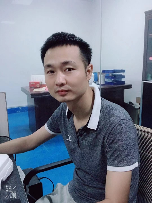不忘初心的第一张照片--遵义相亲服务中心