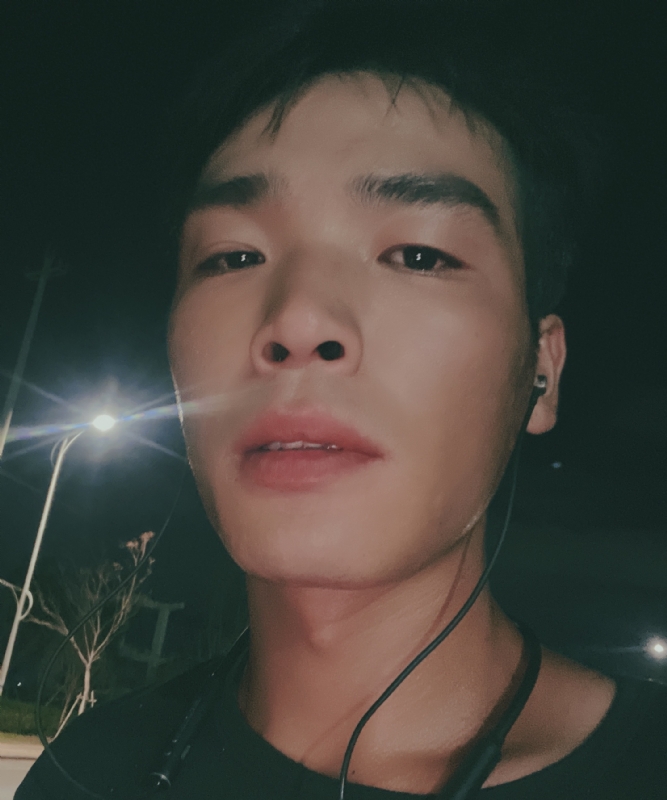 满船清梦压星河的第二张照片--遵义相亲服务中心