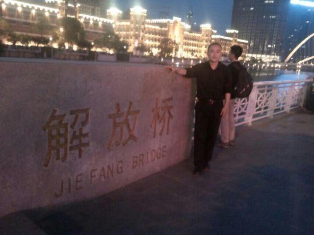 海阔天空的第一张照片--遵义相亲服务中心