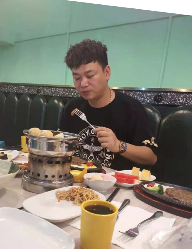 杰的第一张照片--遵义相亲服务中心