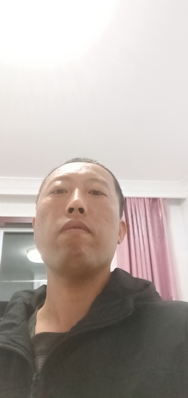月上云端的第一张照片--遵义相亲服务中心