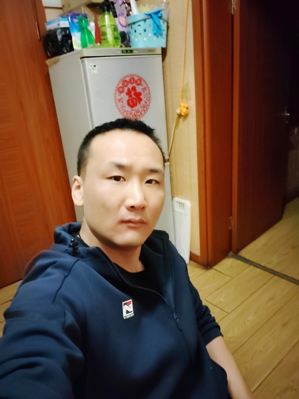 子昂的第一张照片--遵义相亲服务中心