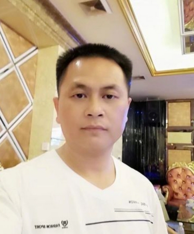 小梁的第二张照片--遵义相亲服务中心