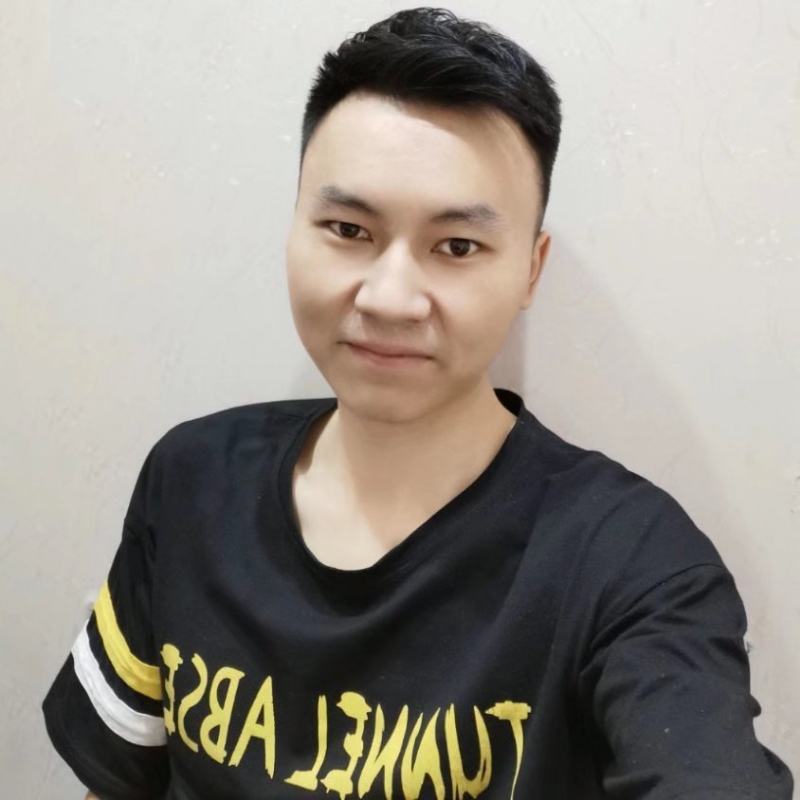 大男孩的第一张照片--遵义相亲服务中心
