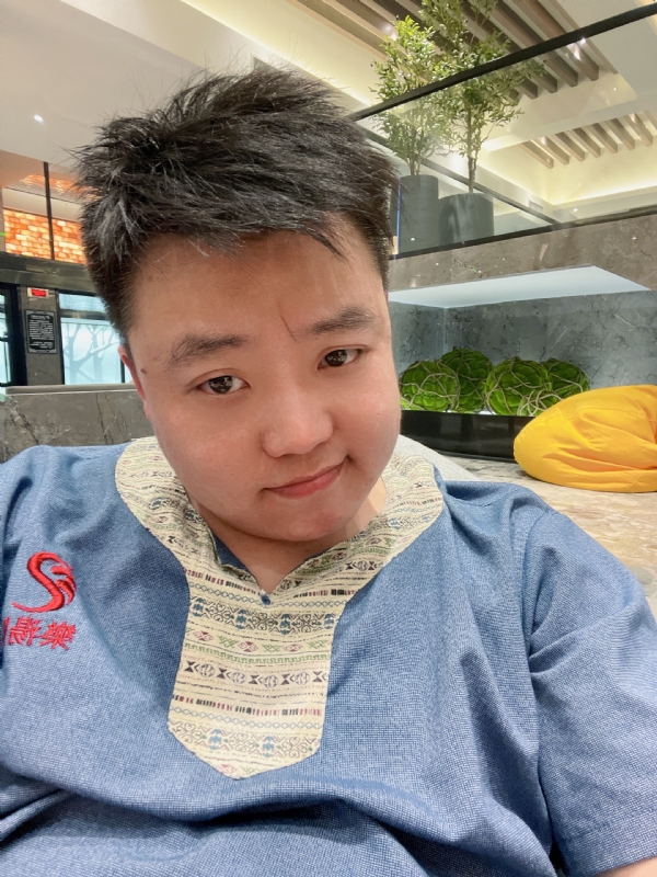 小恶魔的第一张照片--遵义相亲服务中心