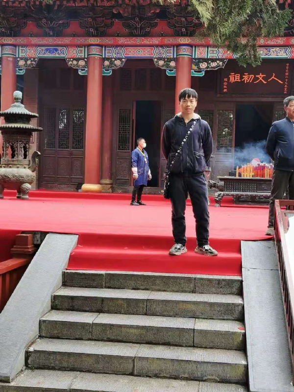 单身的小草的第三张照片--遵义相亲服务中心