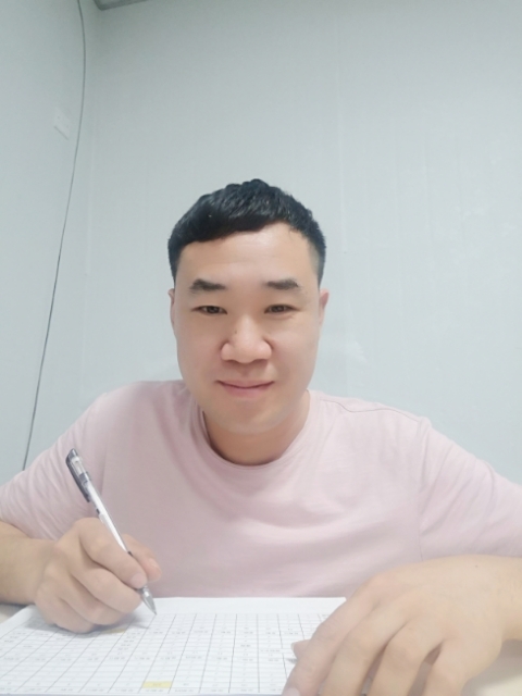 孤雁南飞的第一张照片--遵义相亲服务中心
