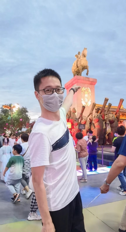 一休哥的第一张照片--遵义相亲服务中心