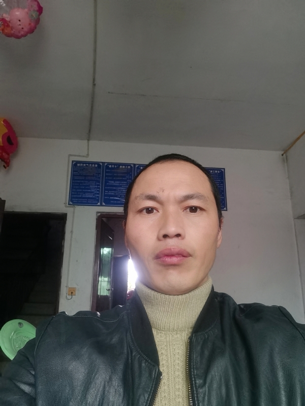 陈前的第一张照片--遵义相亲服务中心