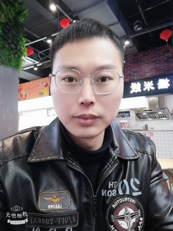 liuxiaocong的第一张照片--遵义相亲服务中心