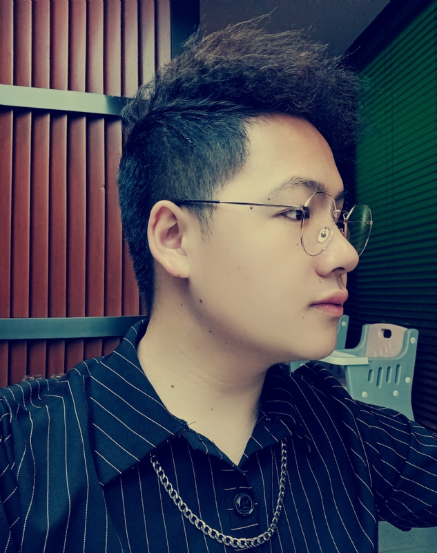 等风的人的第一张照片--遵义相亲服务中心