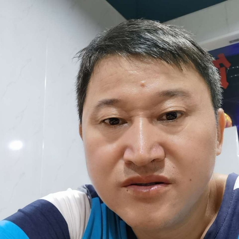 宏宏的第一张照片--遵义相亲服务中心